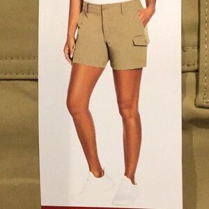 Eddie Bauer Women’s Cargo Pocket Short Khaki Size 16 NWT 5” inseam